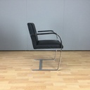 Knoll Studio BRNO Flat Bar Konferenzstuhl - Leder schwarz neu bezogen
